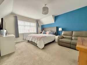 Photo 1- click for photo gallery